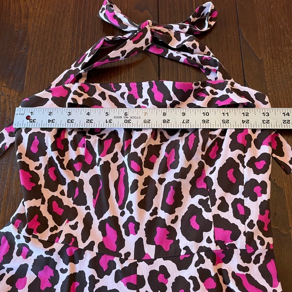 Retro style pink leopard halter dress by Becky & Max, size 2 - Picture 4 of 9
